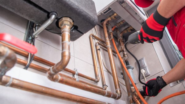 שירות מקצועי לזיהוי בעיות מים